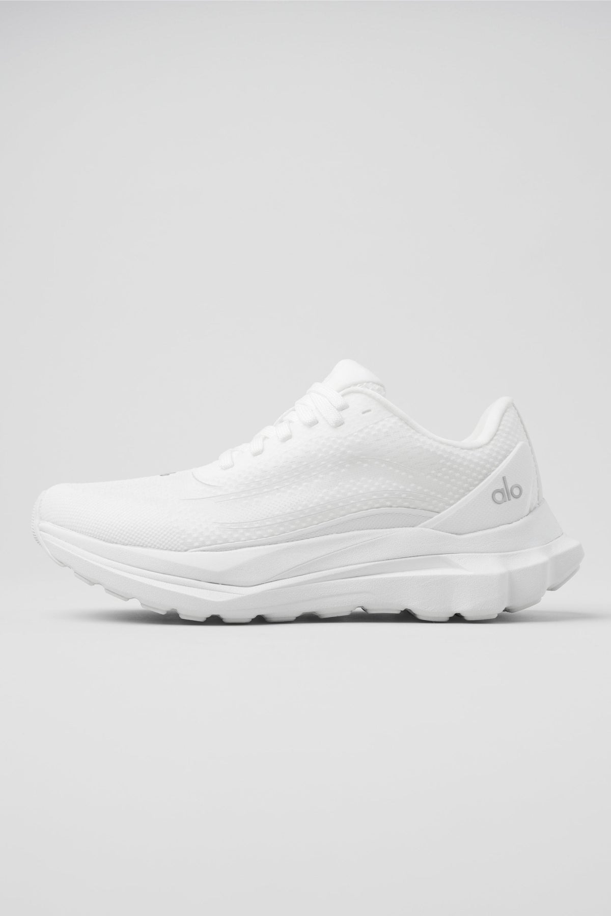 Basket ALO Runner (unisexe) – Blanc/Blanc