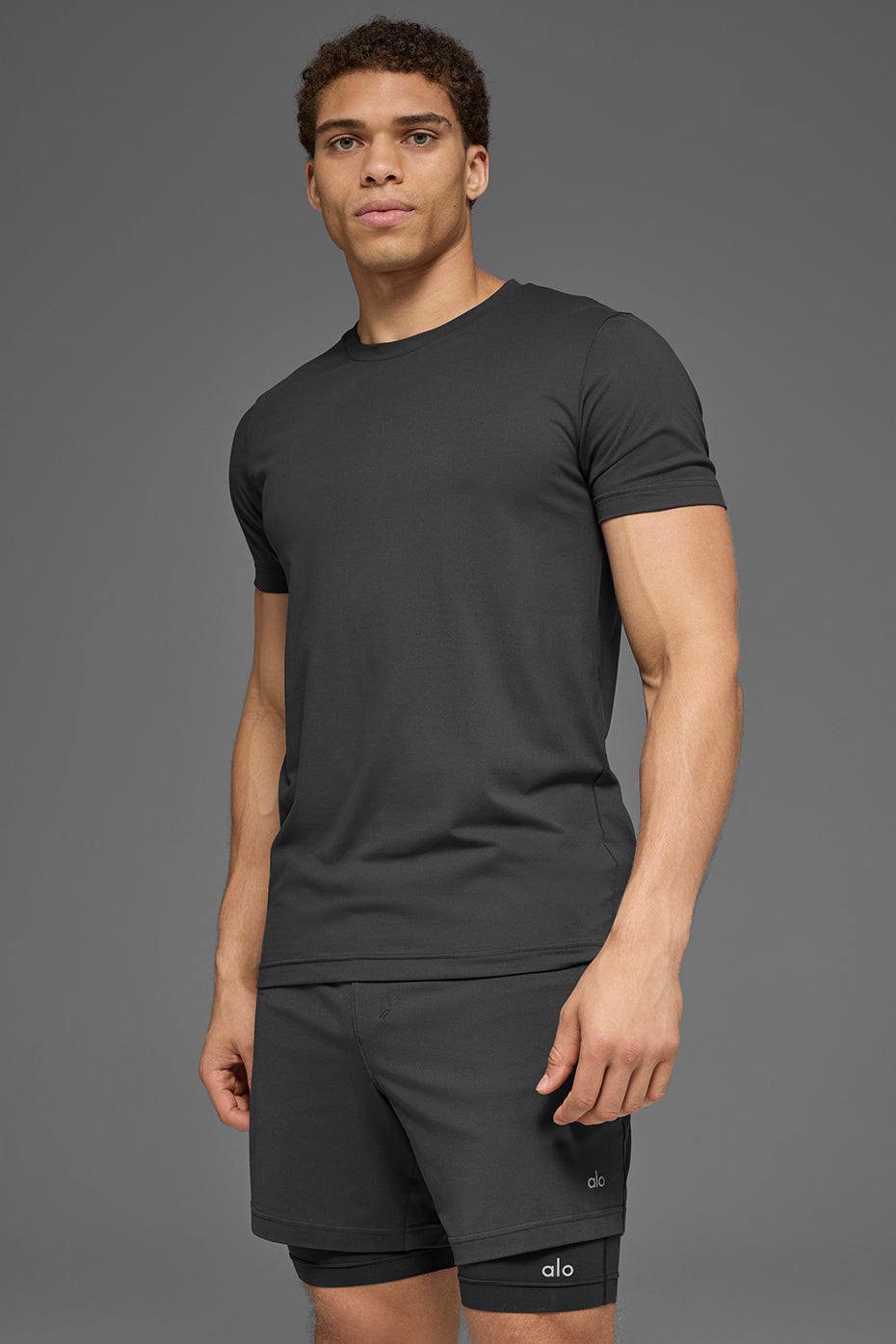 T-shirt col rond Conquer Reform – Anthracite