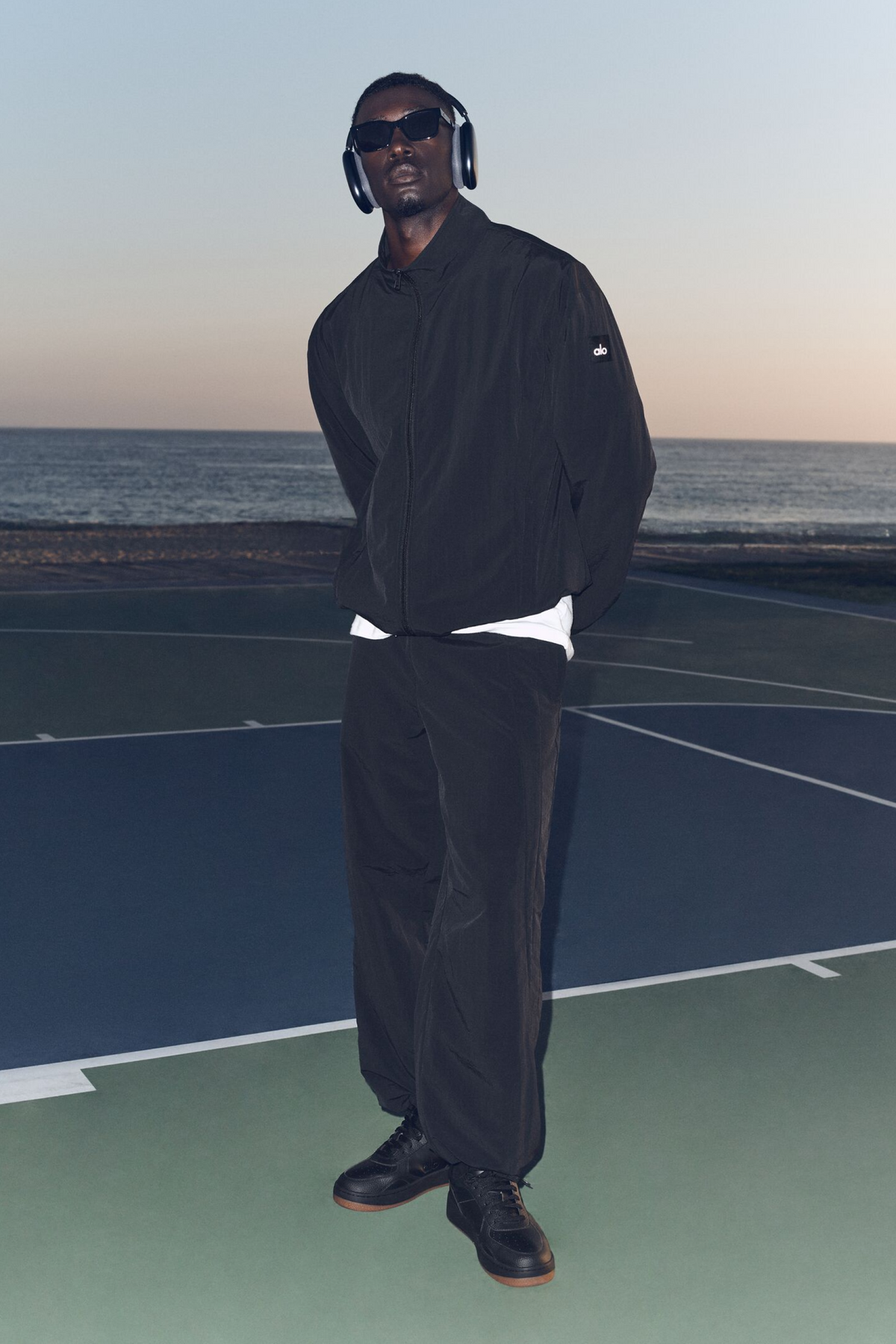 Pantalon de survêtement jambe droite Takeaway Track – Noir